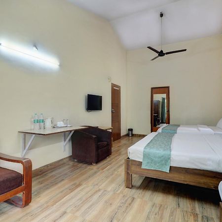 Amazinn Villa Lonavala Exterior foto